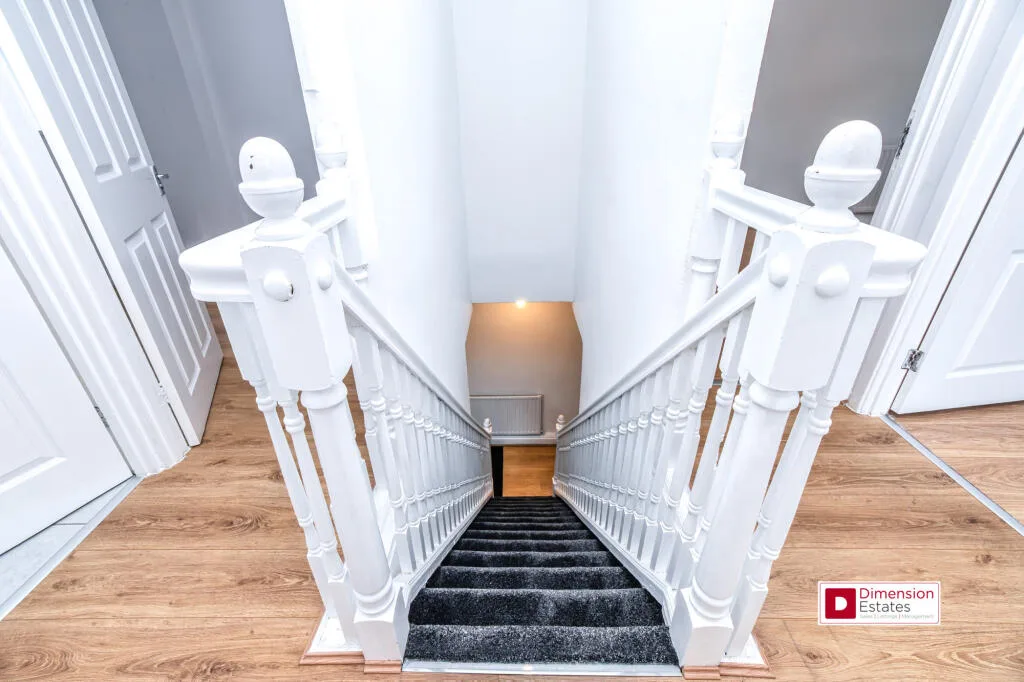 4 bedroom maisonette for rent