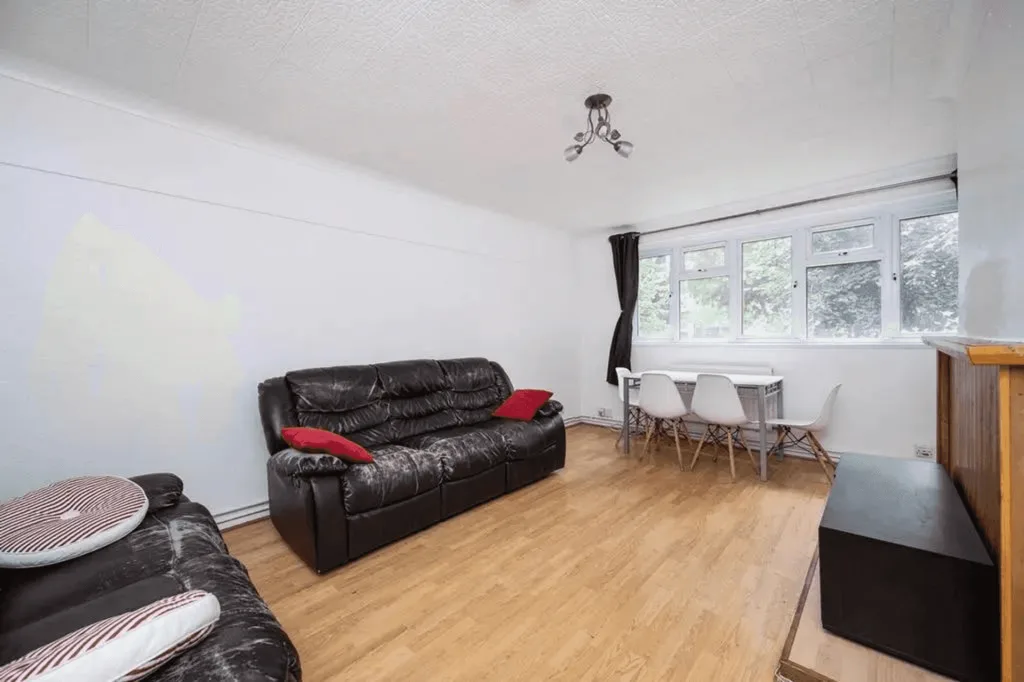 4 bedroom apartment for rent