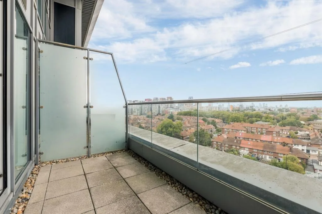 3 bedroom duplex for rent