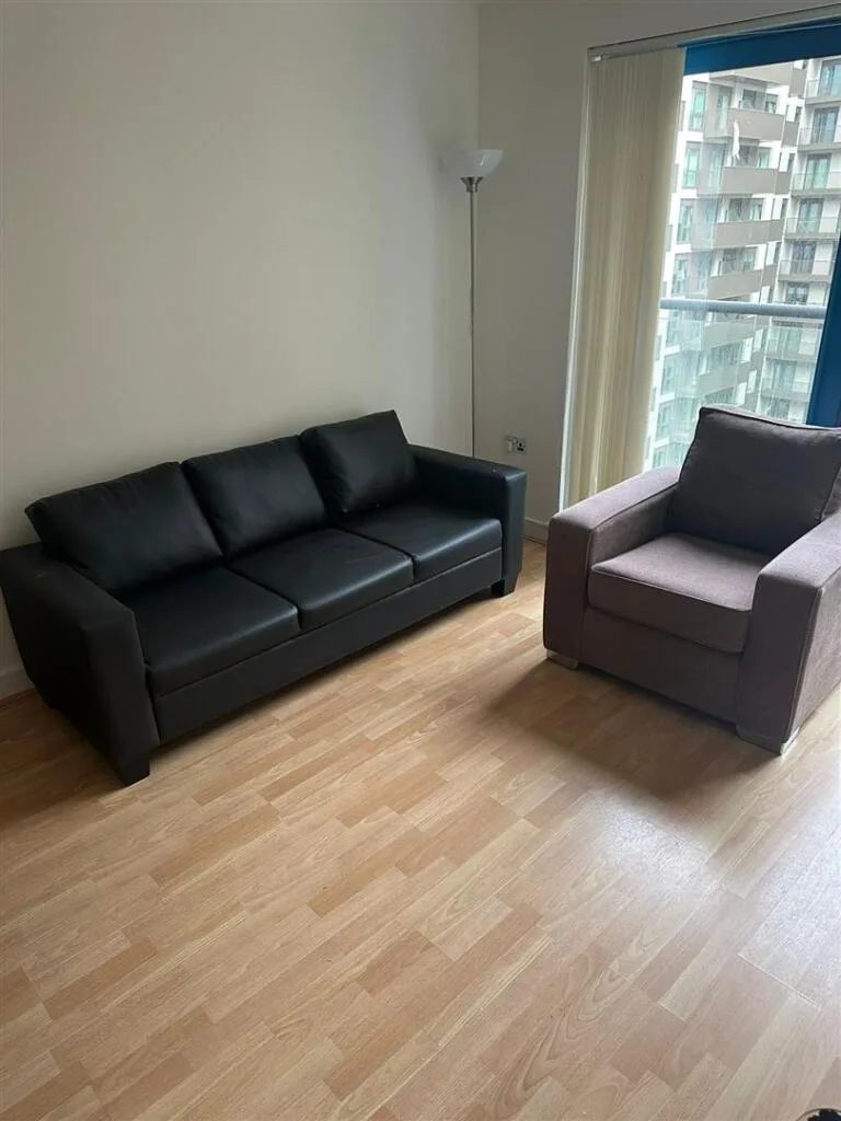 2 bedroom block of apartments for rent