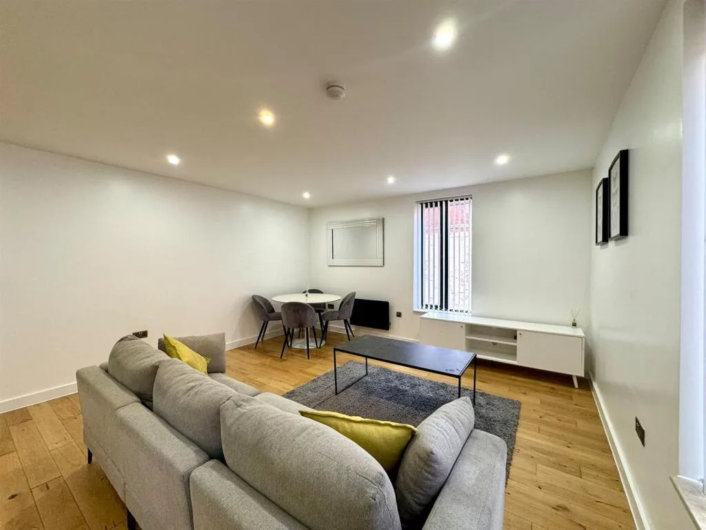 2 bedroom apartment for rent