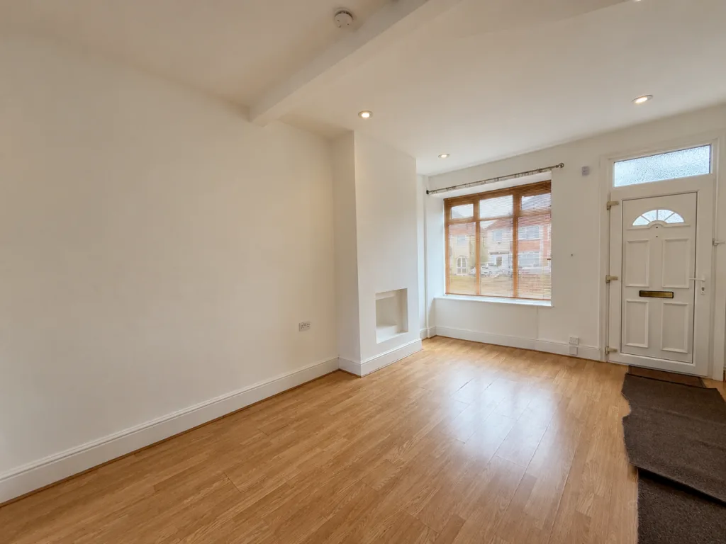 2 bedroom house for rent