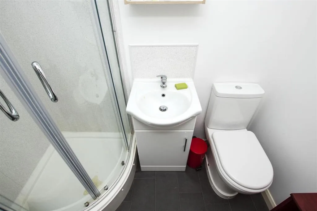 7 bedroom house for rent