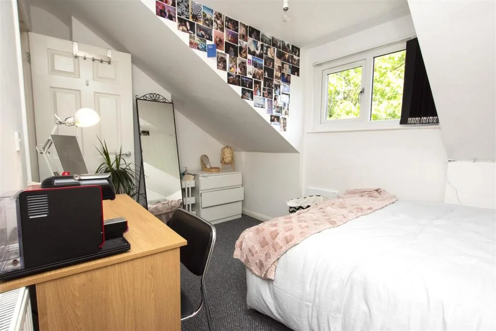 7 bedroom house for rent