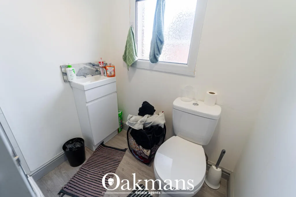 6 bedroom house for rent