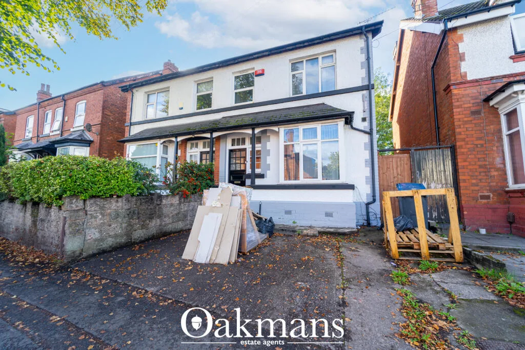 6 bedroom house for rent