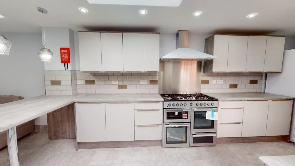 7 bedroom house for rent