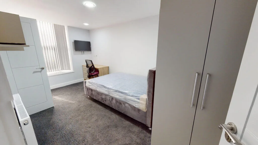 7 bedroom house for rent