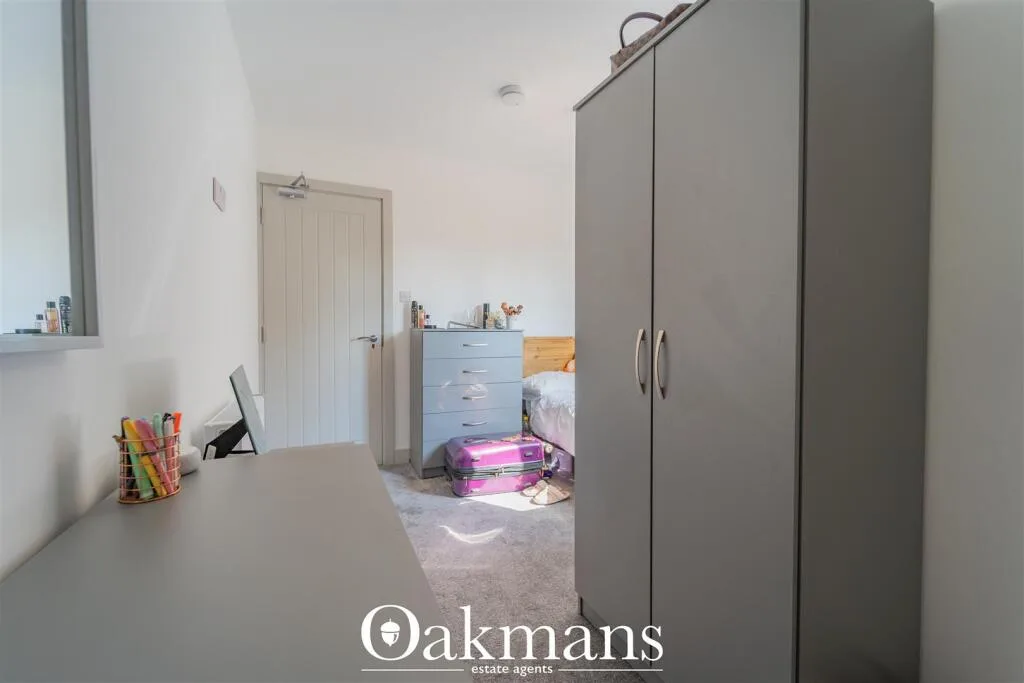 5 bedroom house for rent