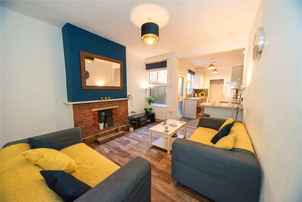 4 bedroom house for rent