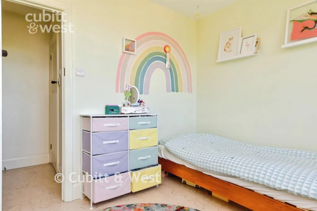 3 bedroom detached house for rent