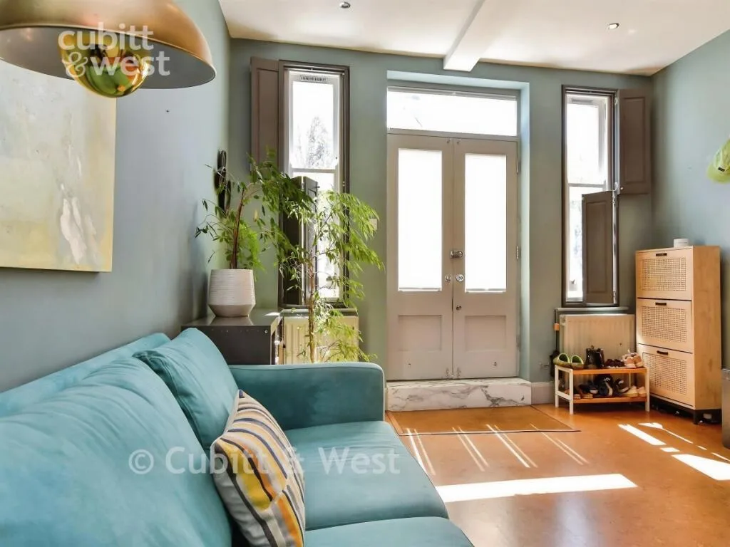 3 bedroom detached house for rent