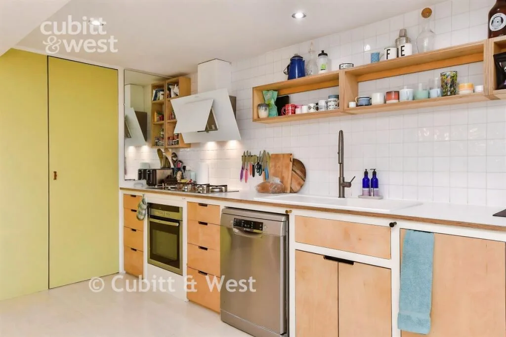 3 bedroom detached house for rent