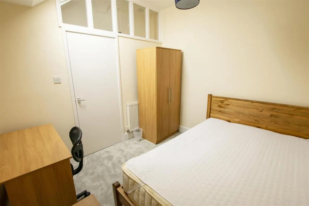 2 bedroom terraced house for rent