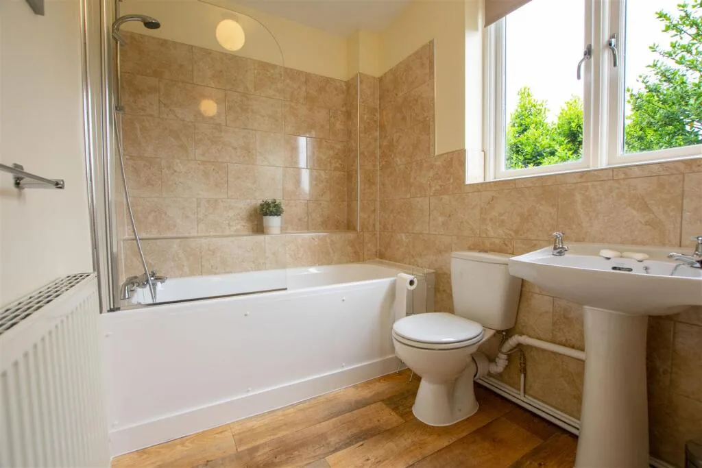 2 bedroom terraced house for rent