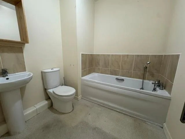 2 bedroom flat for rent