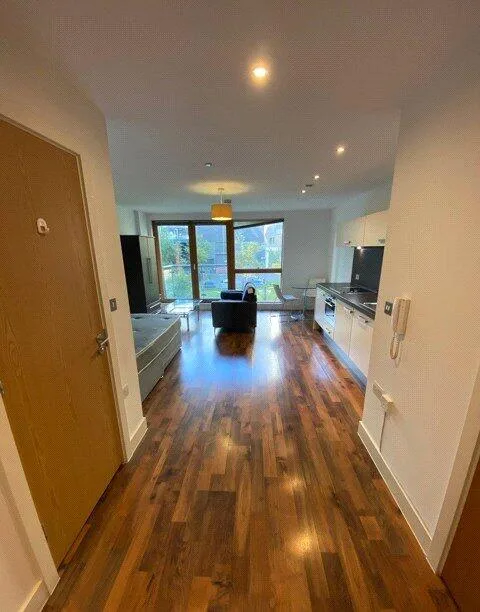 Studio apartment for rent