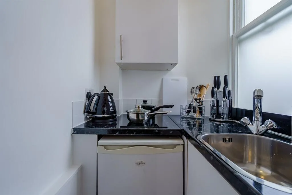 Studio flat for rent