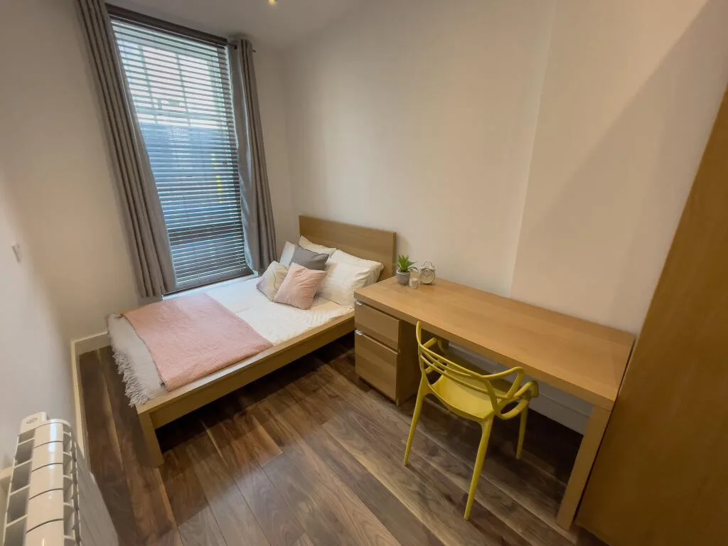 4 bedroom terraced house for rent