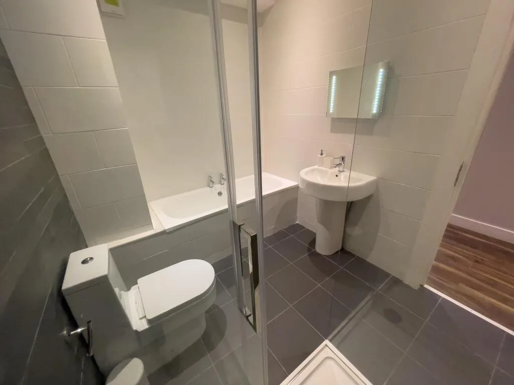 4 bedroom terraced house for rent