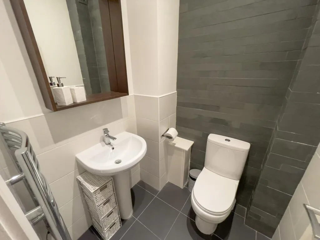 4 bedroom terraced house for rent