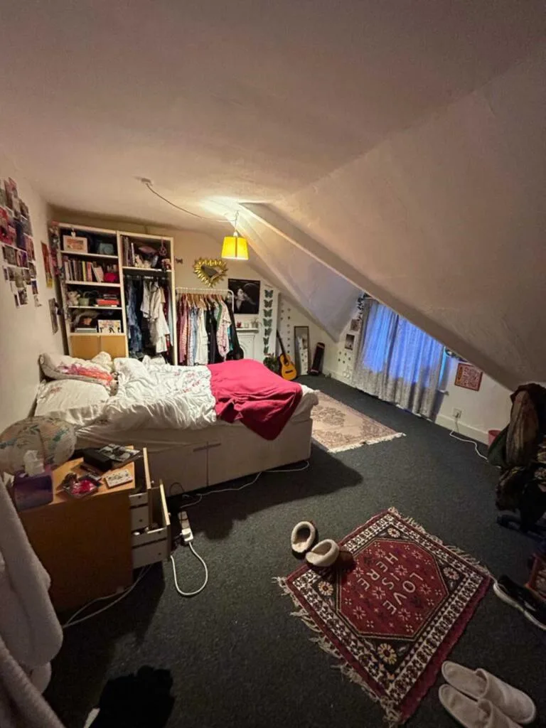 4 bedroom semi-detached house for rent