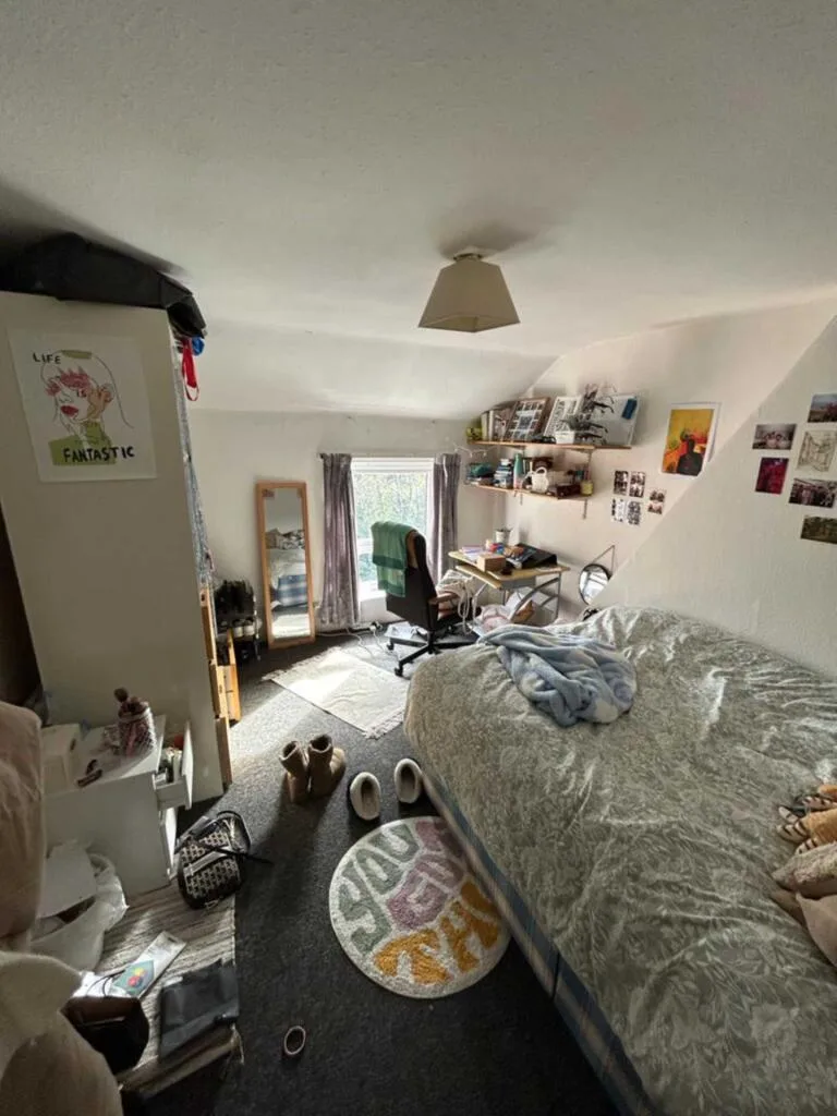 4 bedroom semi-detached house for rent