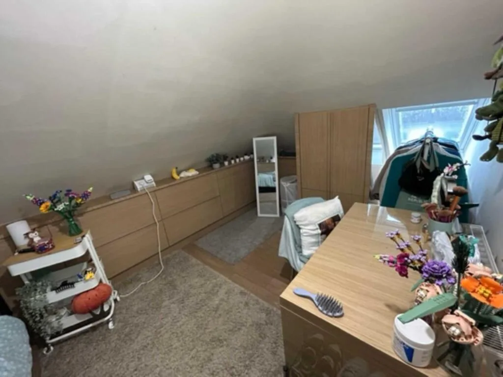 4 bedroom end of terrace house for rent