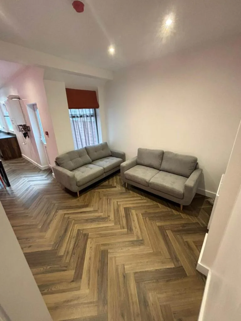6 bedroom terraced house for rent