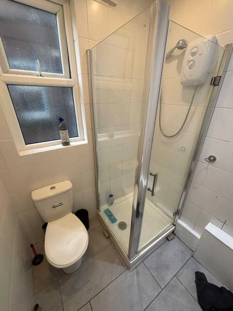 9 bedroom terraced house for rent
