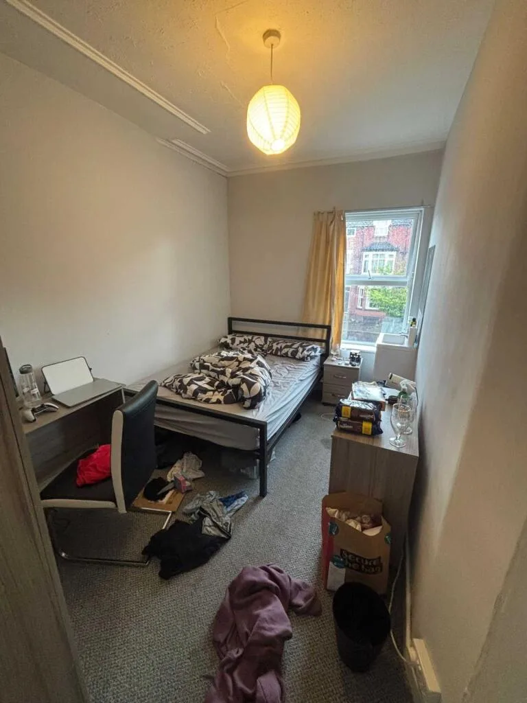 9 bedroom terraced house for rent