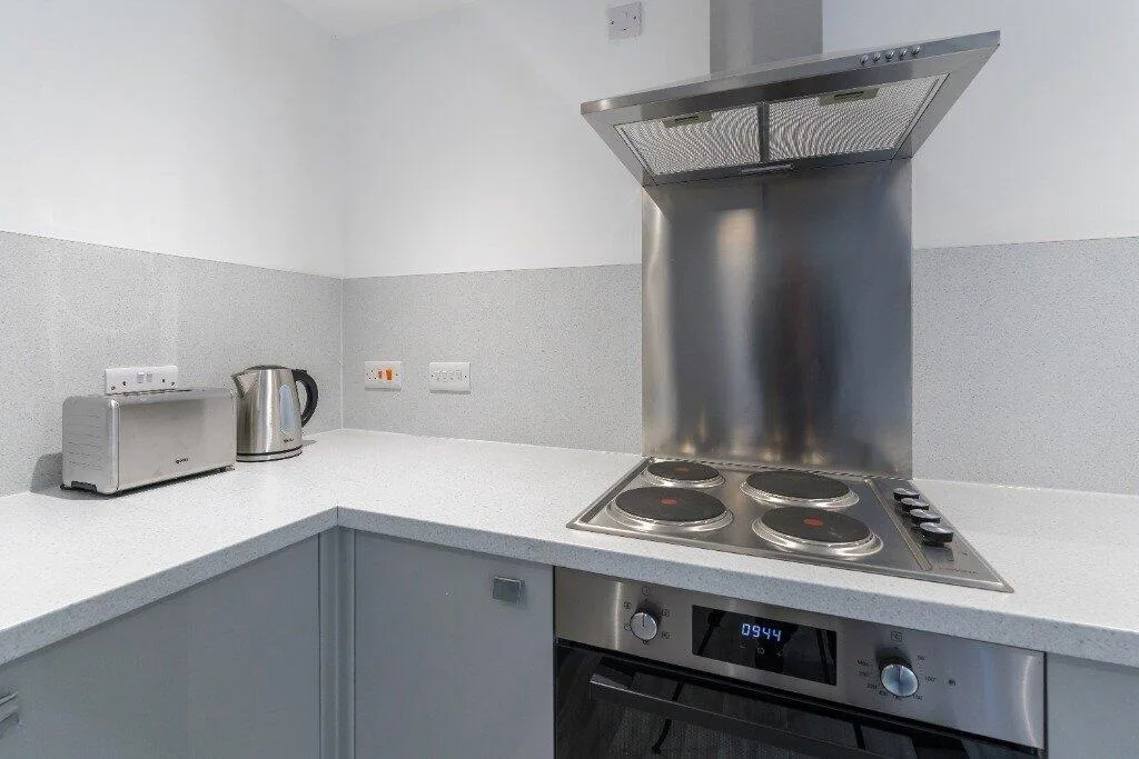 5 bedroom terraced house for rent