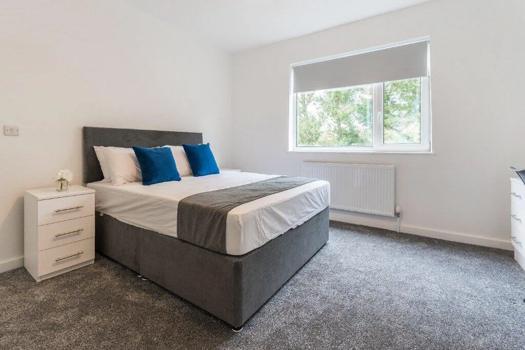 5 bedroom terraced house for rent
