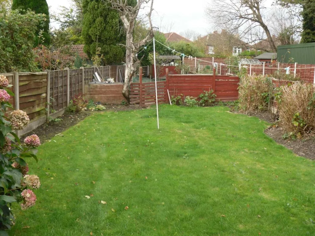 3 bedroom semi-detached house for rent