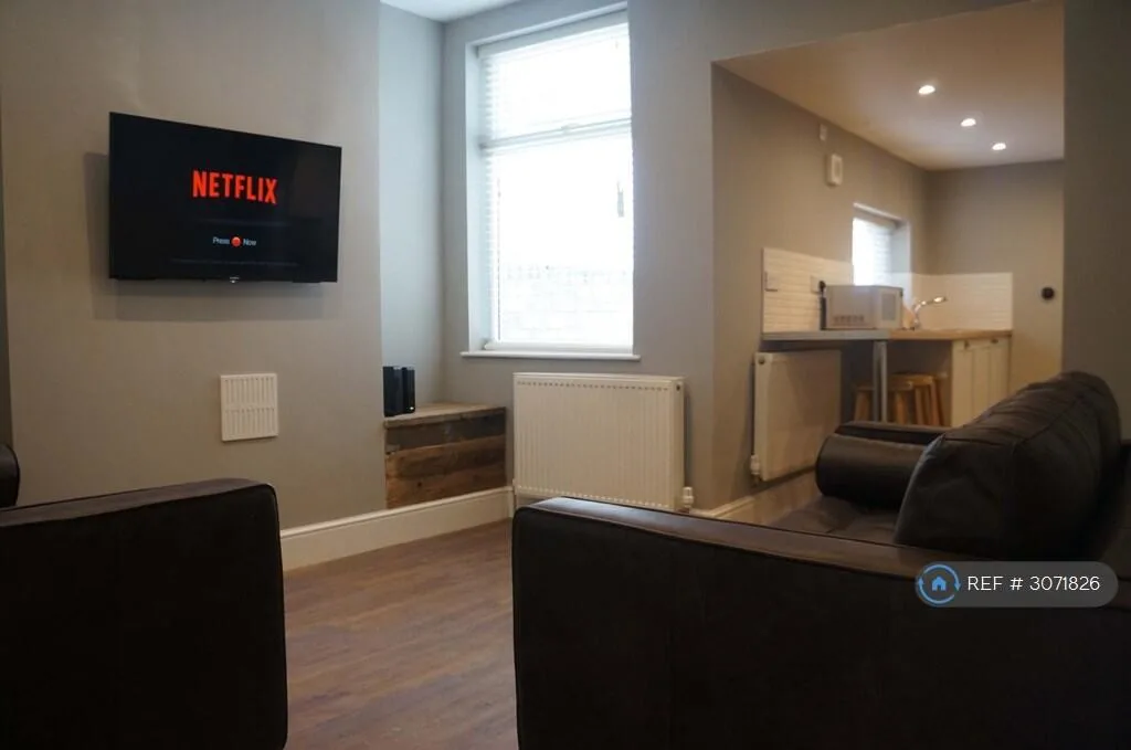 4 bedroom terraced house for rent