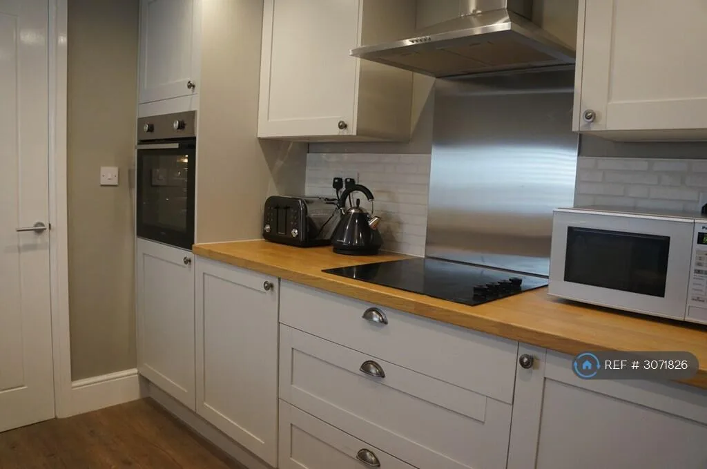 4 bedroom terraced house for rent