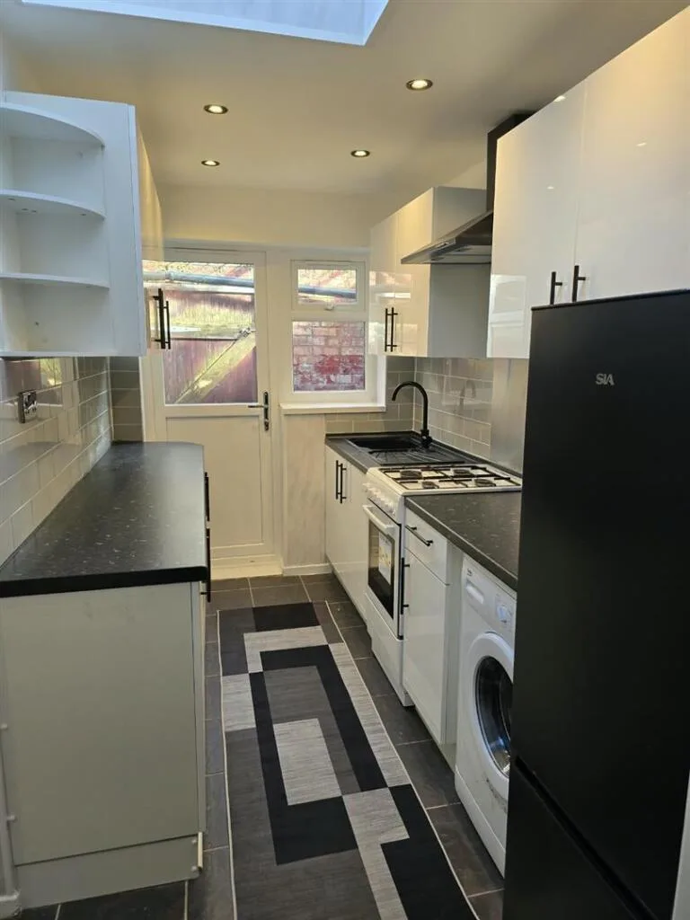 2 bedroom terraced house for rent