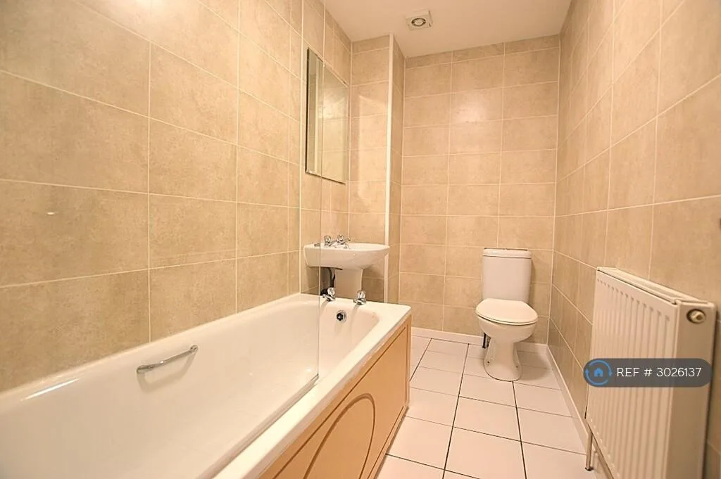 3 bedroom flat for rent
