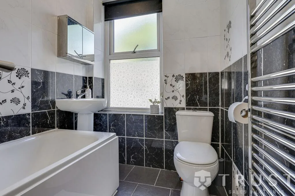 2 bedroom terraced house for rent