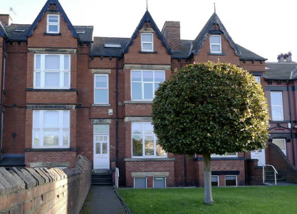 10 bedroom house for rent