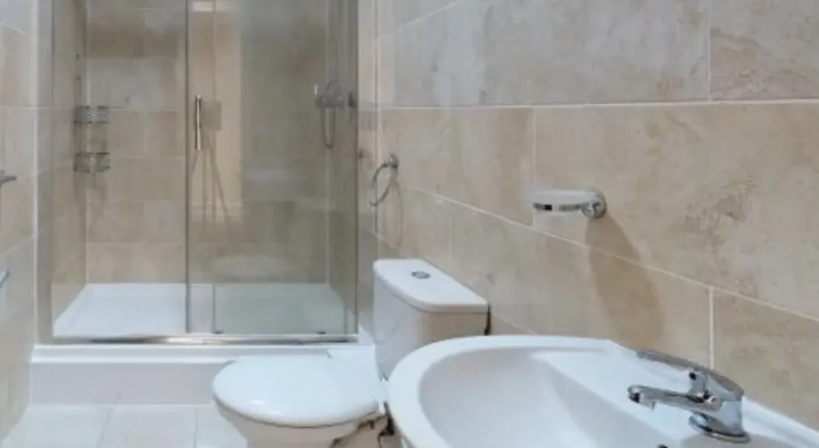 10 bedroom terraced house for rent