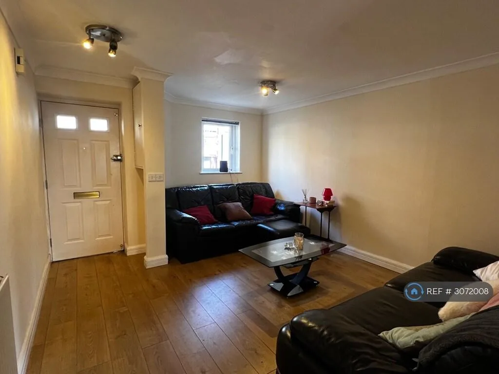 4 bedroom terraced house for rent