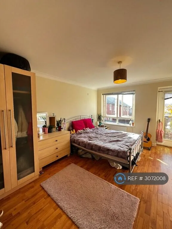 4 bedroom terraced house for rent