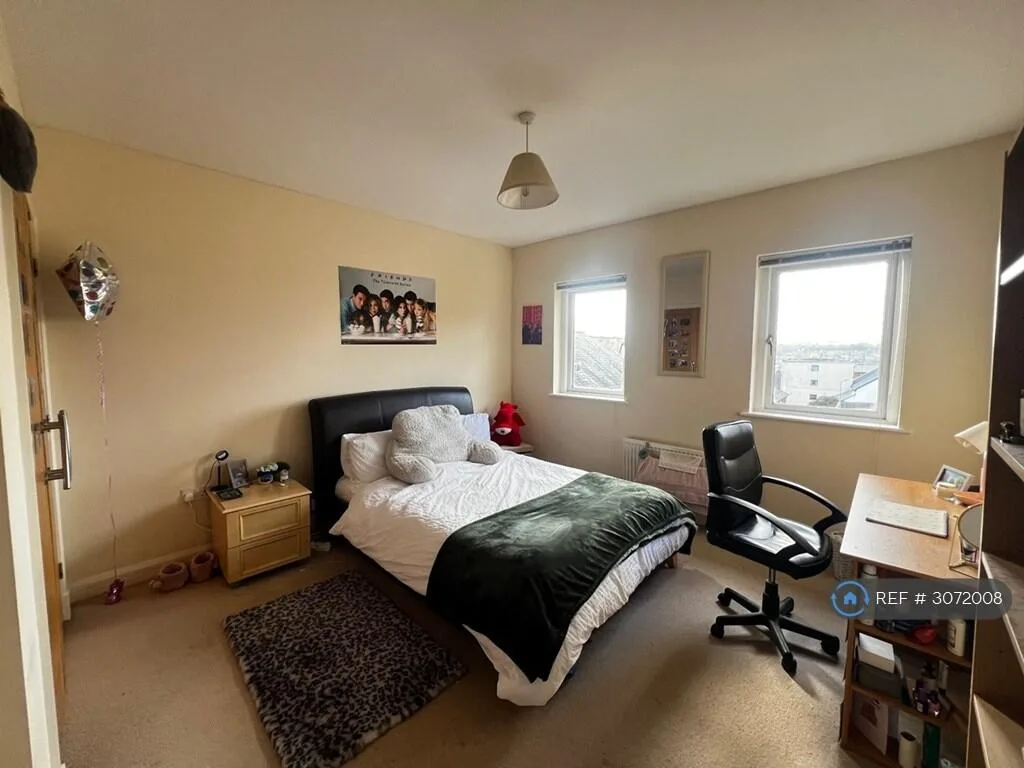 4 bedroom terraced house for rent