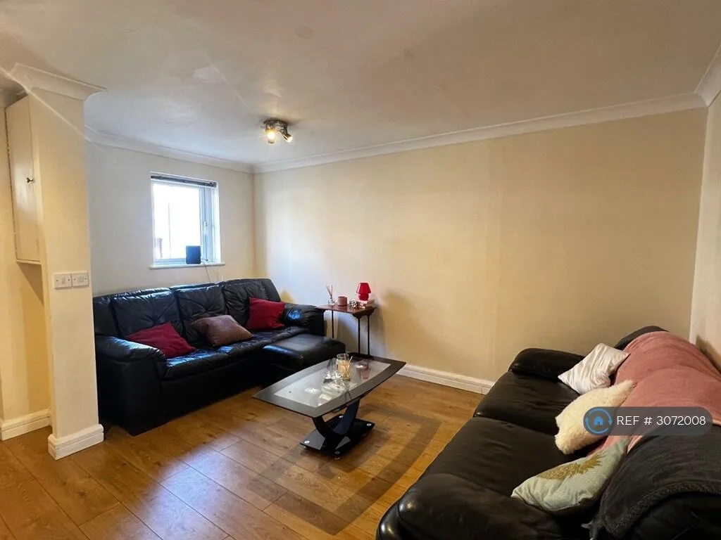 4 bedroom terraced house for rent