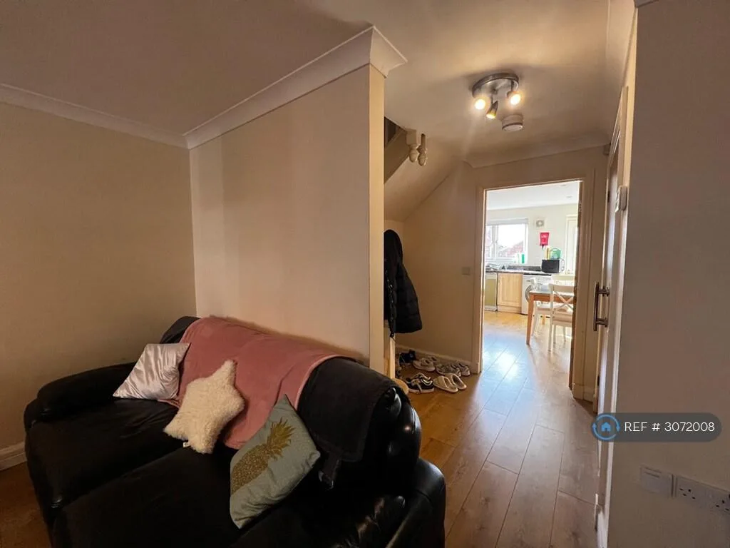 4 bedroom terraced house for rent