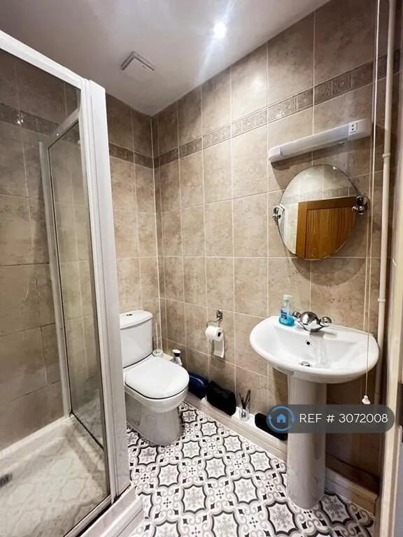 4 bedroom terraced house for rent