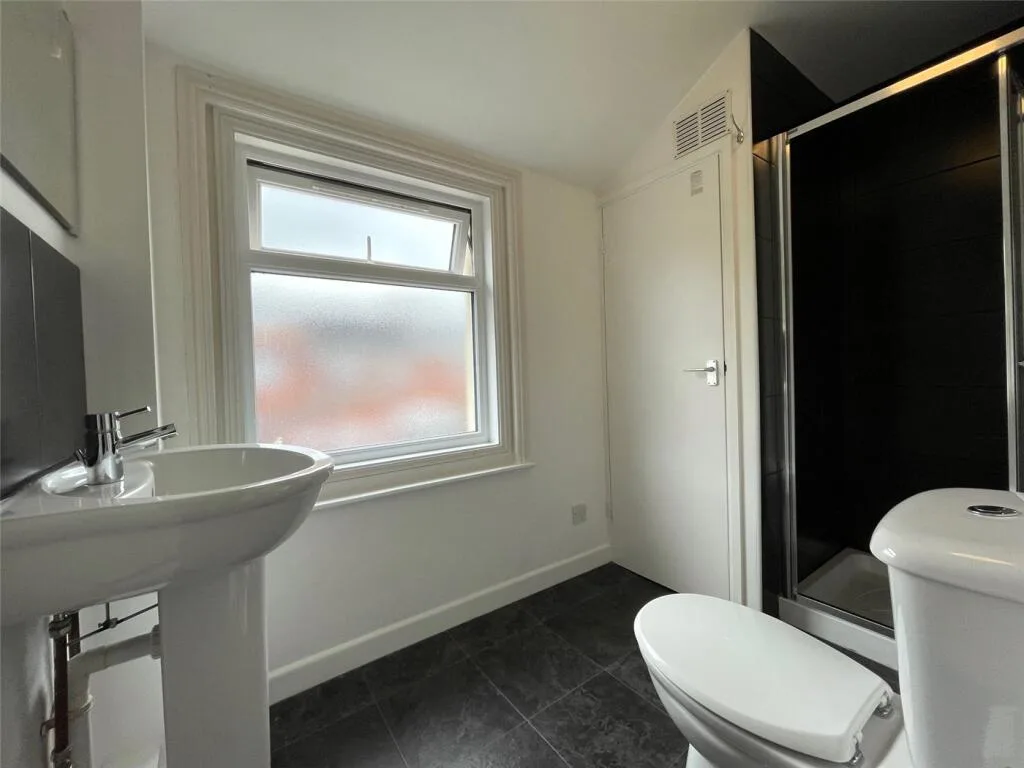 4 bedroom terraced house for rent