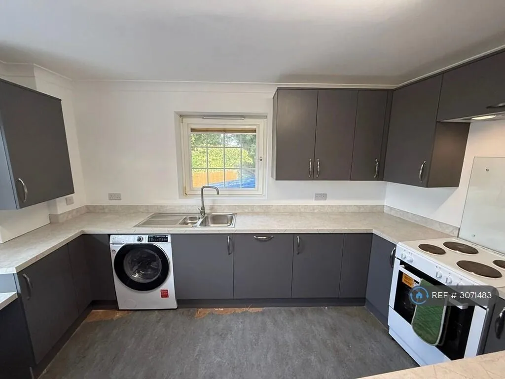 4 bedroom detached house for rent
