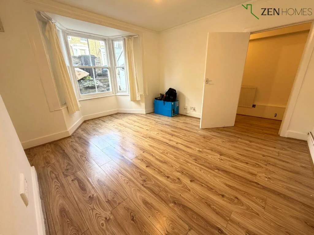 1 bedroom end of terrace house for rent